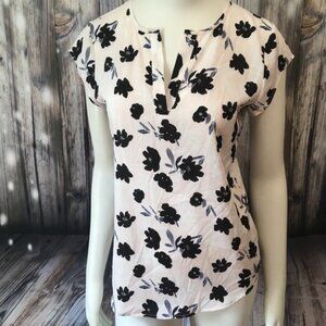 Sale 5 For $25 Ivanka Trump Blouse